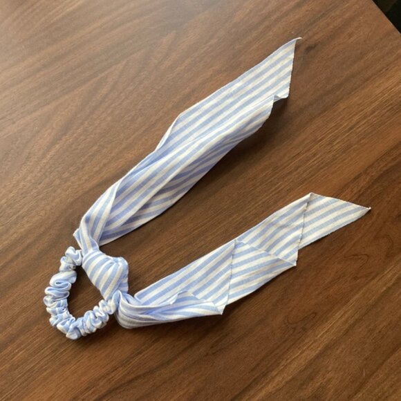 Old Navy hair scarf - Picture 1 of 1